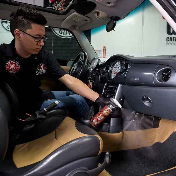 معطر جو ومزيل للروائح برائحة الجلود من كيميكال جايز - 4 أونصة